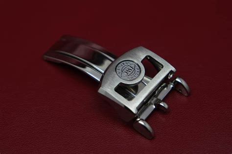 iwc buckle 18mm